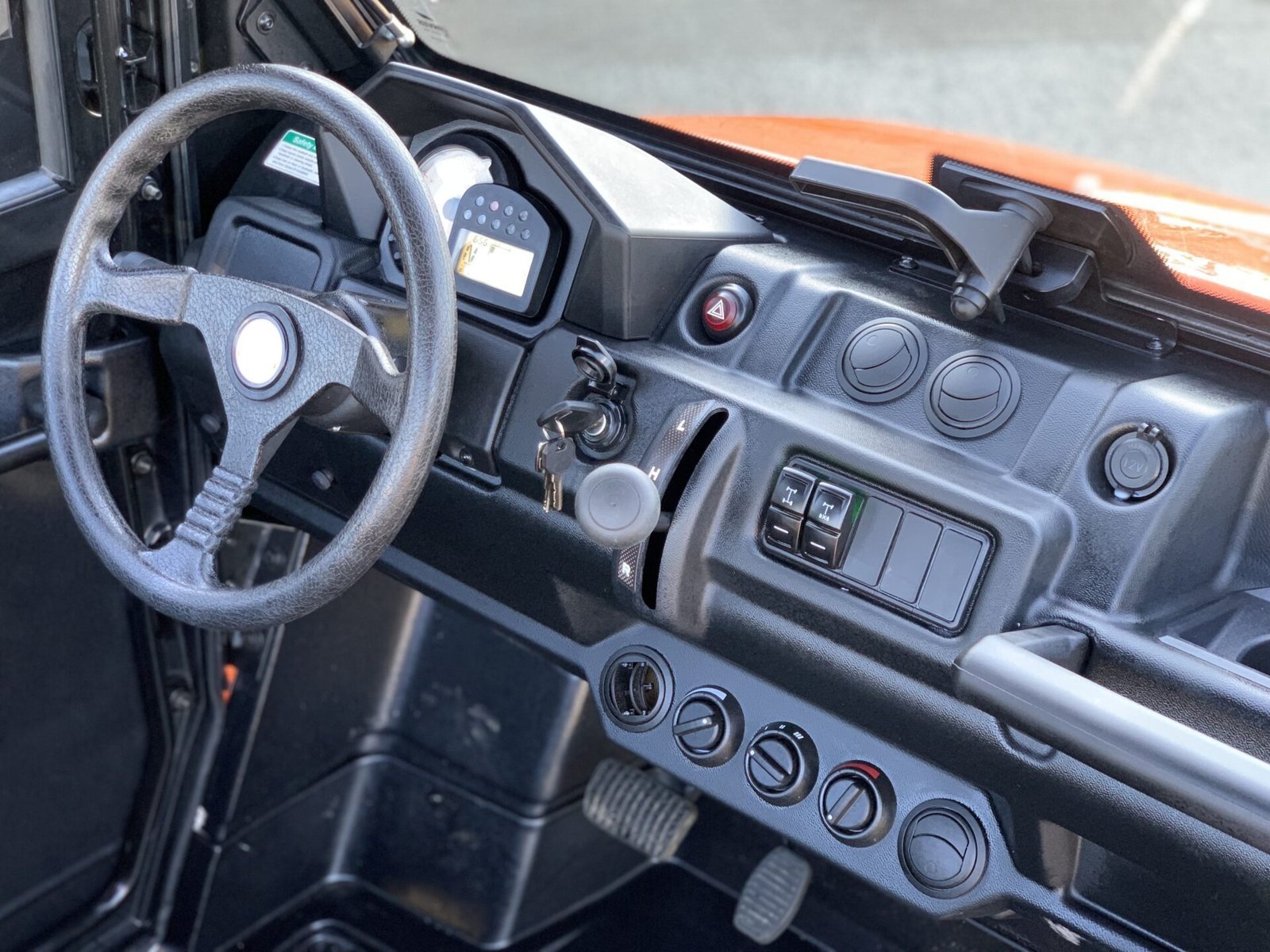 UTV Corvus Terrain DX PRO EPS neu – Bild 15